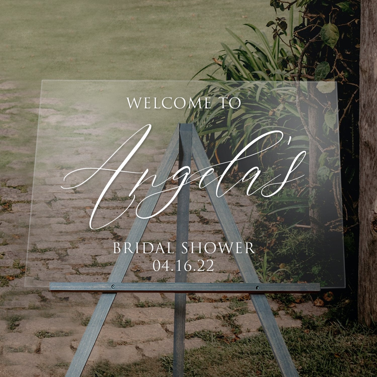 Welcome guests in style with our Acrylic Bridal Shower Sign – a personalized addition to create a memorable celebration.